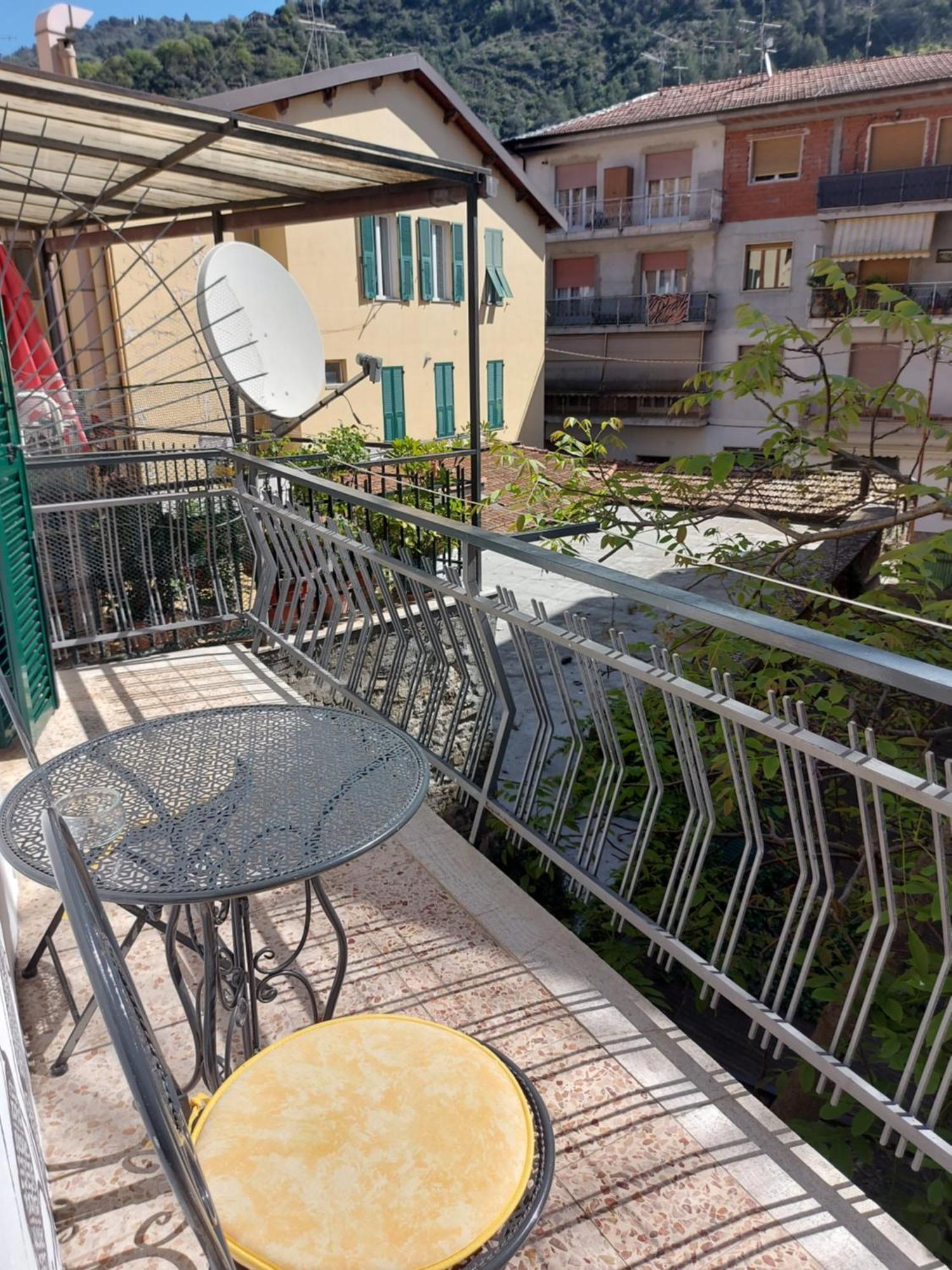 Suite-Appartamento-Del B&B Dei Doria Dolceacqua Ngoại thất bức ảnh